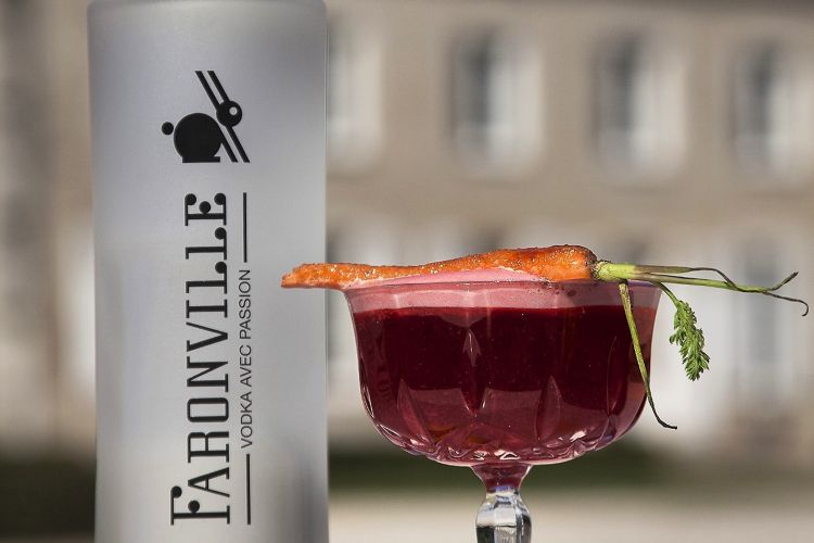 <b>FARONVILLE, une vodka en Beauce 100% locale</b>